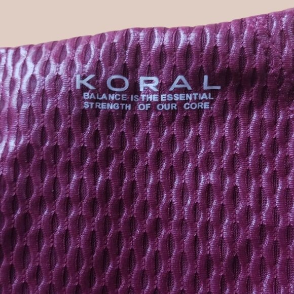 Koral Womens Shiny Sleeveless Racerback & net pattern Top  Burgundy Size Xsmall - Picture 7 of 10